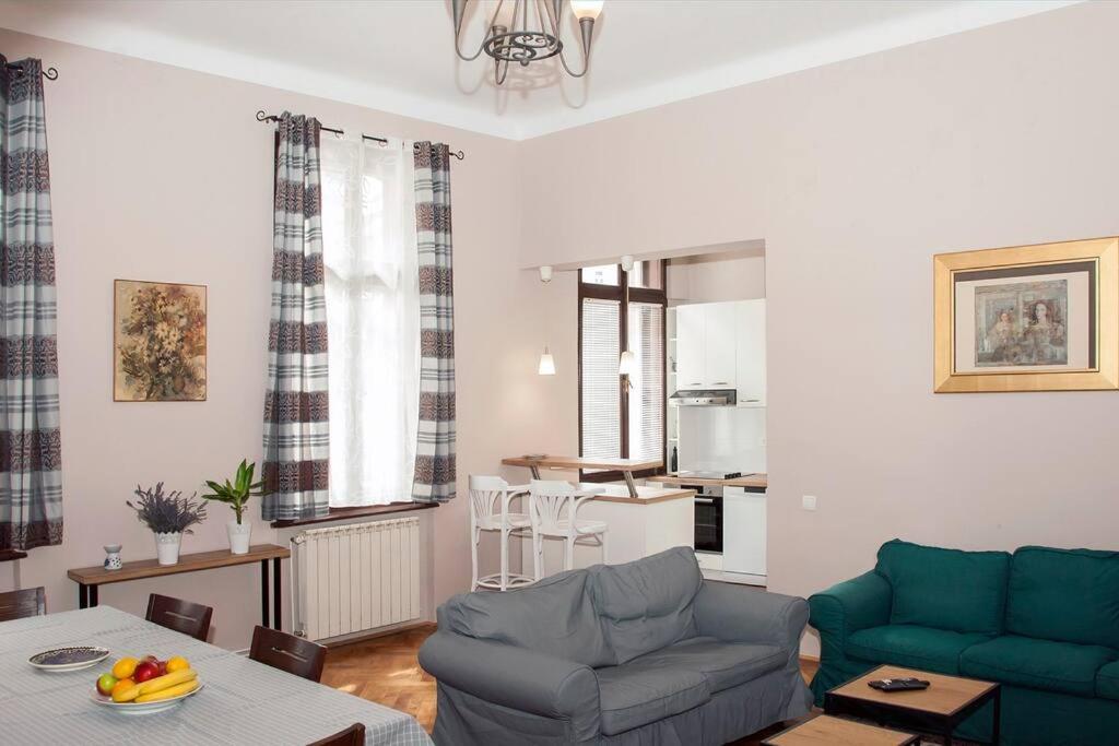 Apartment Pataky Загреб Екстер'єр фото