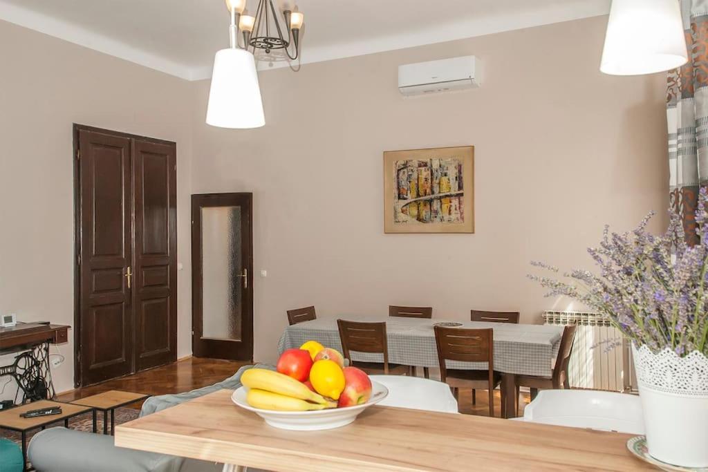 Apartment Pataky Загреб Екстер'єр фото